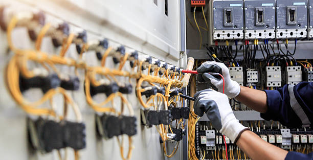 Professional Electrician technician working in Woodway, WA